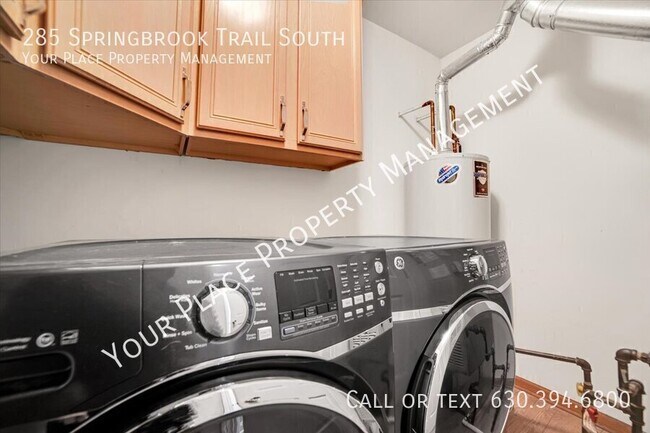 Building Photo - 285 Springbrook Trail S