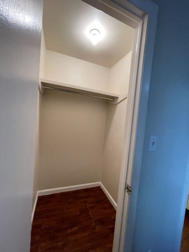Building Photo - Redlands 3 bed 1.5 bath with yard