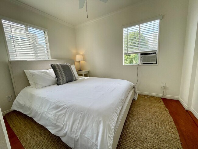 Building Photo - Mission Bay-Furnished 1 Bed/1 Bath