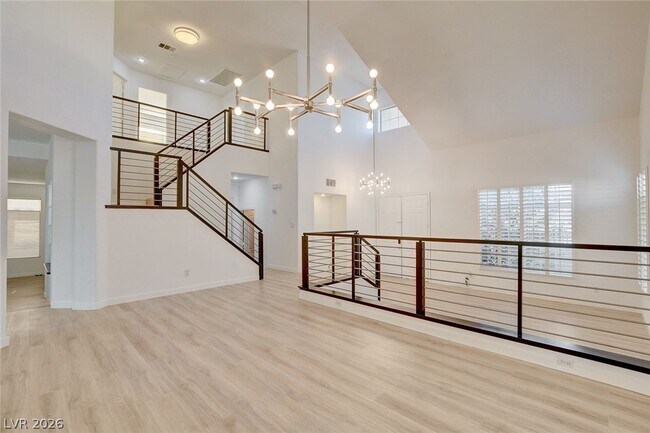 Building Photo - 8401 Desert Quail Dr