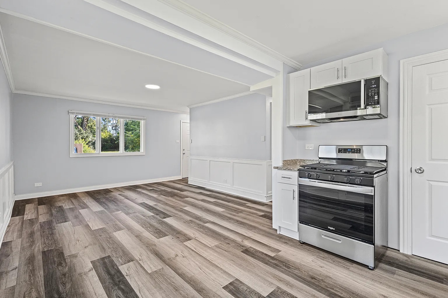 Building Photo - 243 Arcadia St