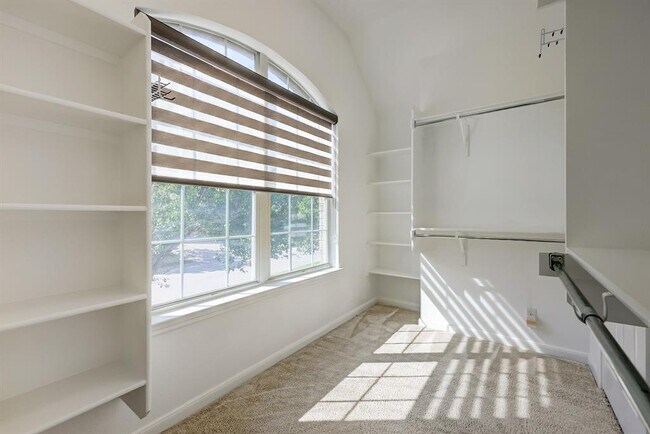 Building Photo - 3126 Fiorellino Pl