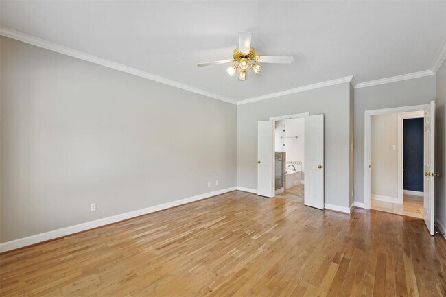 Building Photo - 14119 Scarborough Fair St