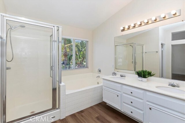 Building Photo - 22695 Passionflower Ct