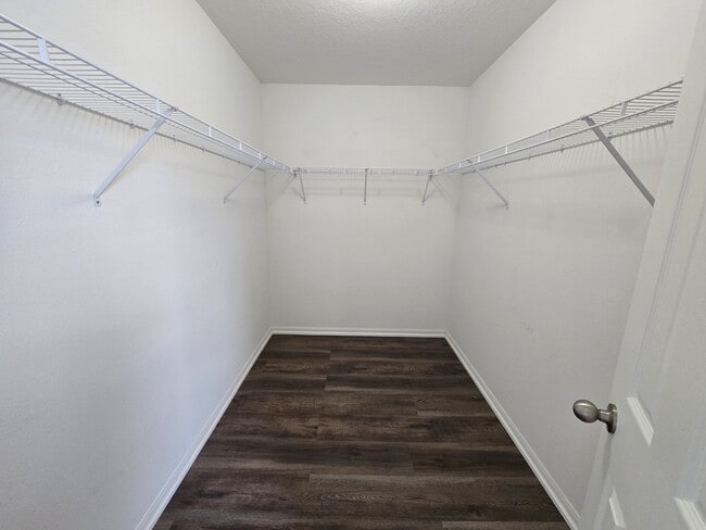 Building Photo - 110 Pine Bluff Blvd W