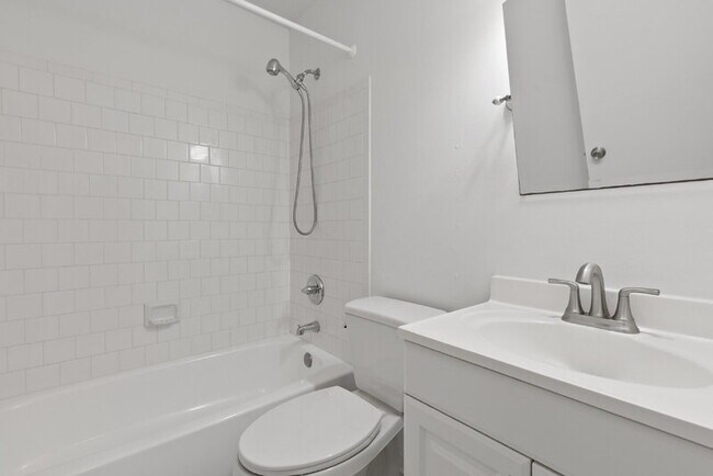 Building Photo - 59 Stoneway Pl