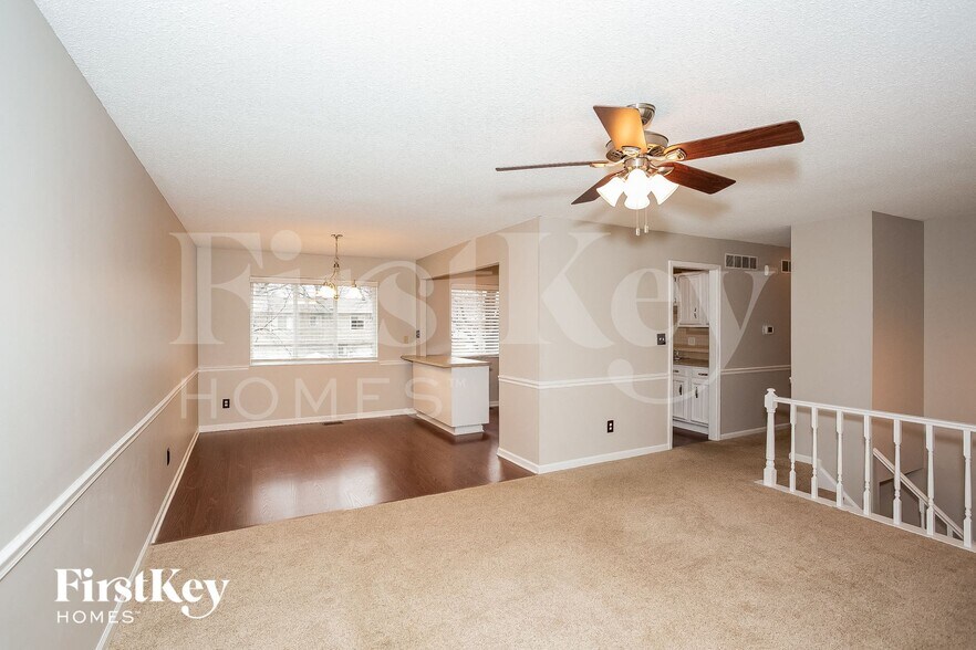 Building Photo - 111 Timberlake Ct