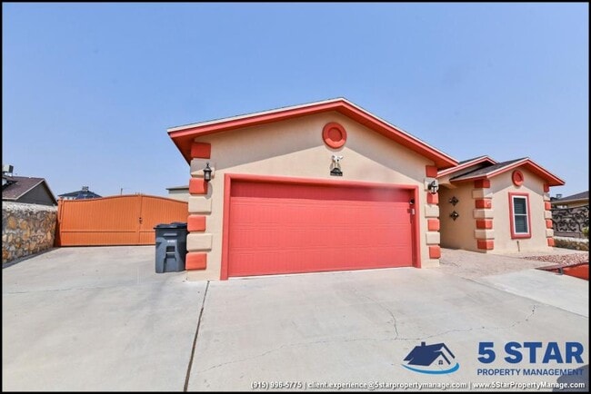 Building Photo - 3 bedroom in El Paso TX 79934