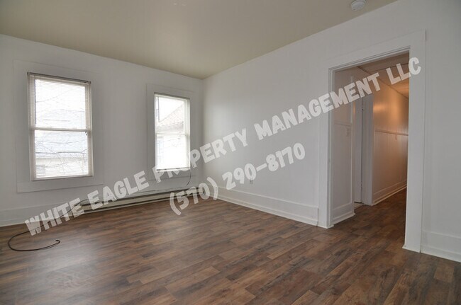 Building Photo - 738 Harrison Ave