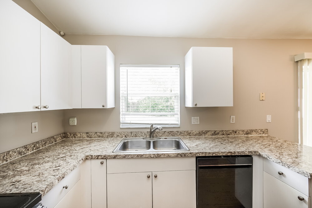 Building Photo - 15585 Spring Line Ln