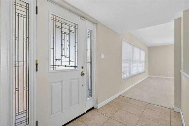 Building Photo - 4300 50th Pl S