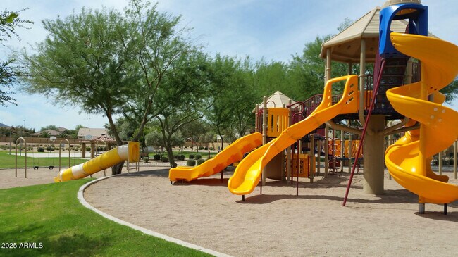 Building Photo - 3215 E Sports Dr