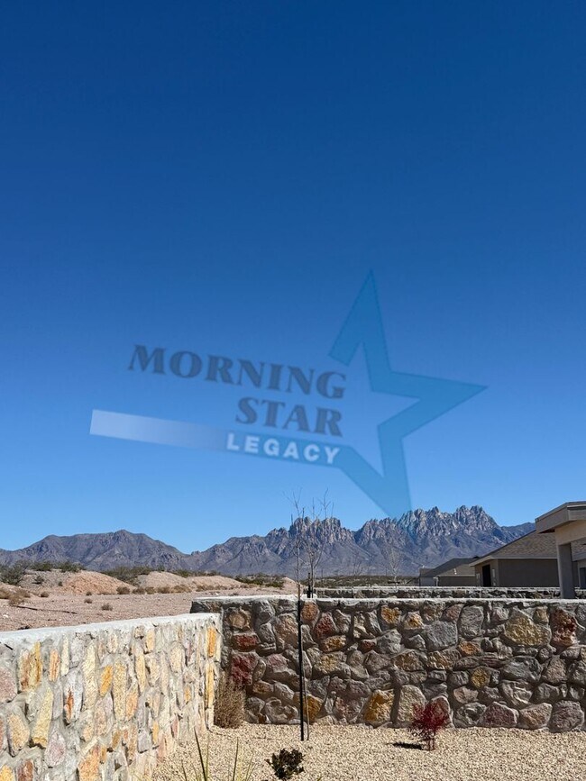 Building Photo - Stunning 2025-built rental in highly desirable Sonoma Ranch — 4 bed / 3 bath