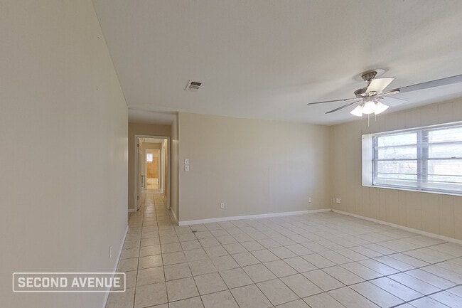 Building Photo - 6710 Maczali Dr