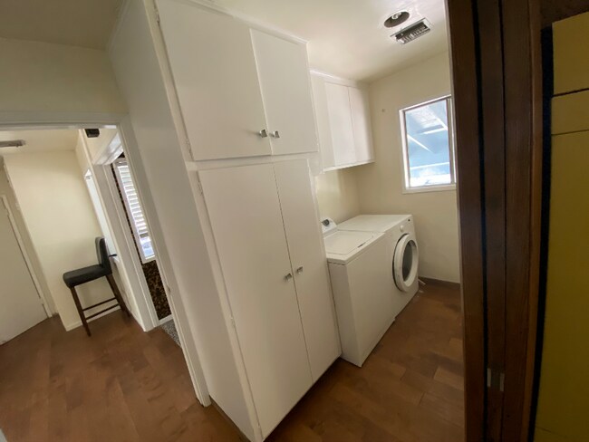 Building Photo - 293 Forest Trail