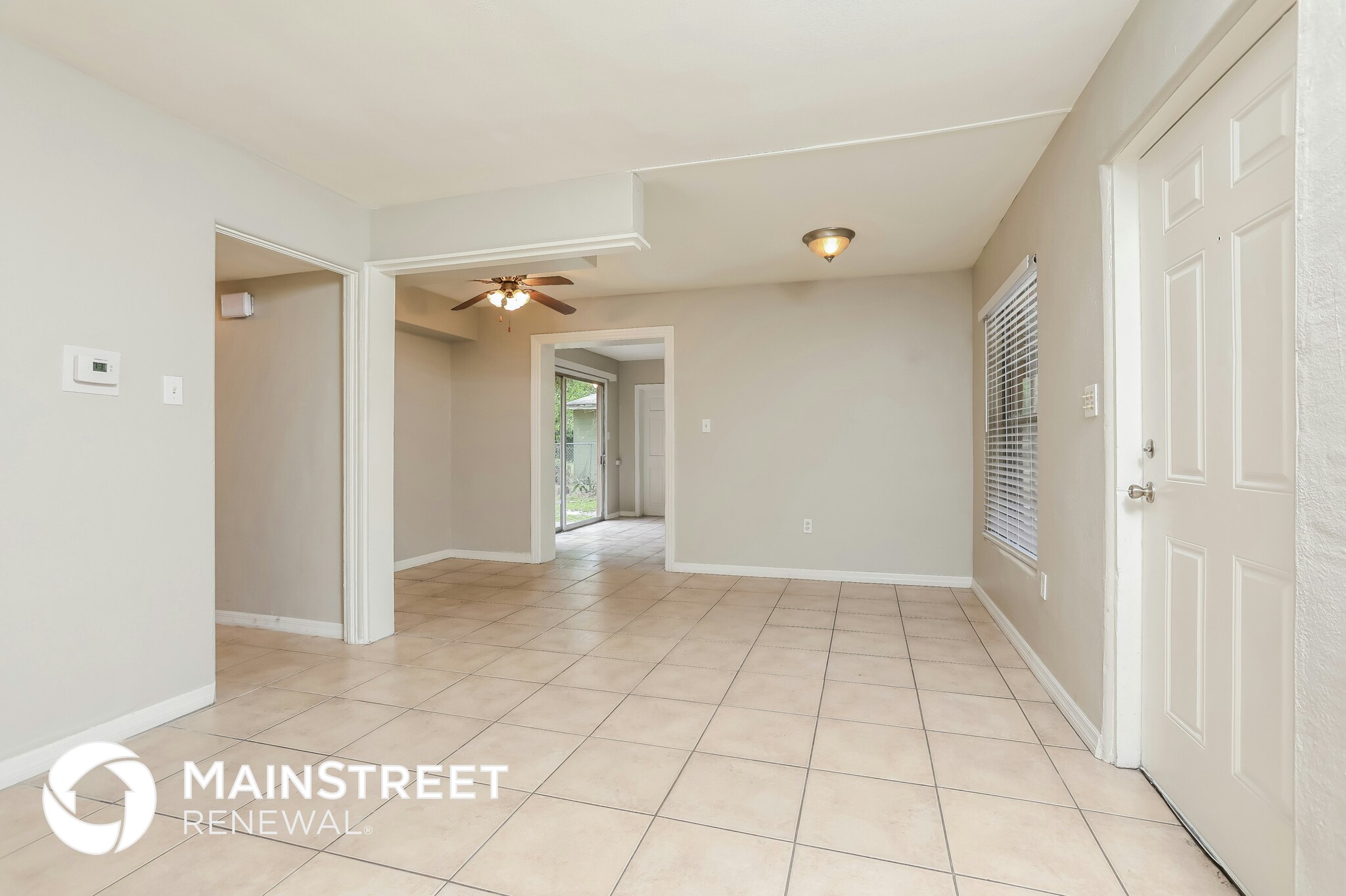 Building Photo - 411 S Bay Ave