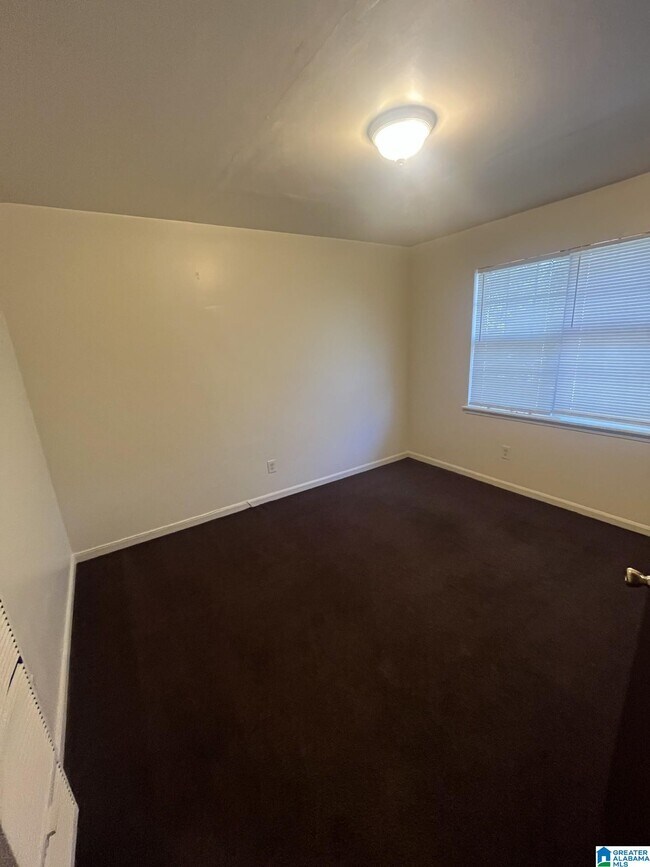 Building Photo - 1300 16th St N