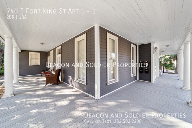 Building Photo - 740 E Fort King St