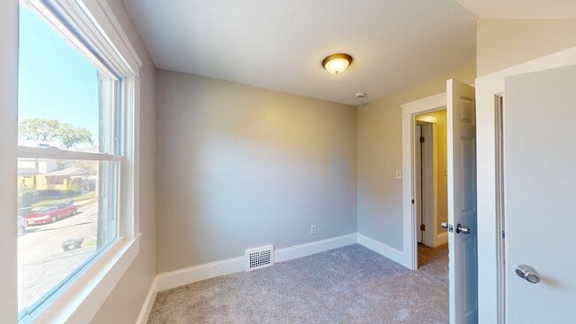 Building Photo - Cudell Area - 3 Bedroom - 1 Bath - Single ...