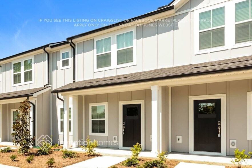 Building Photo - 247 River Rock Dr