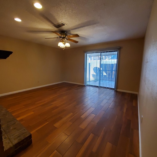 Building Photo - 6321 Alta Vista Rd