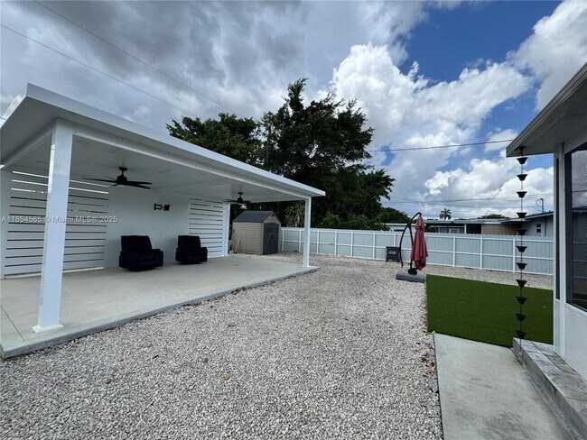 Building Photo - 11530 SW 139th Terrace