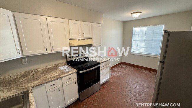 Building Photo - 1976 Goldbrier Ln