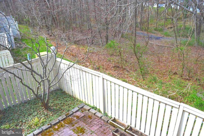 Building Photo - 1549 Autumn Ridge Cir