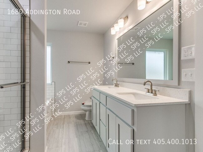 Building Photo - 1680 Addington Rd