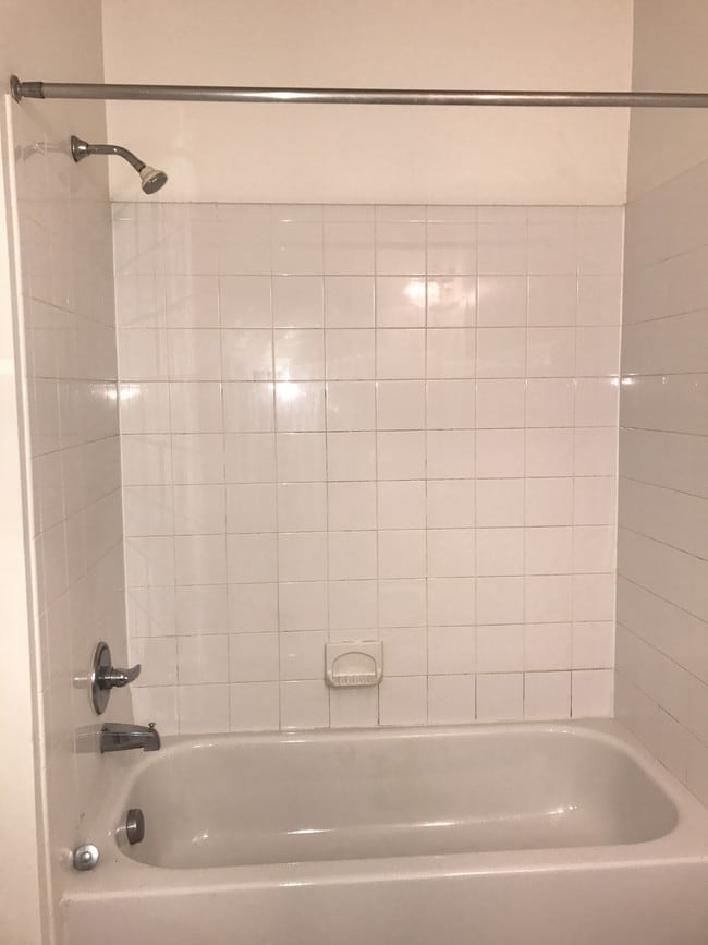 Bath - Shockoe Collection