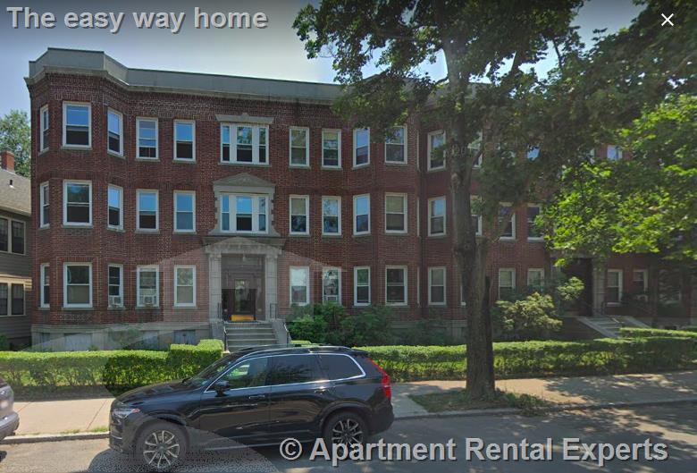 Building Photo - 74 Kirkland St