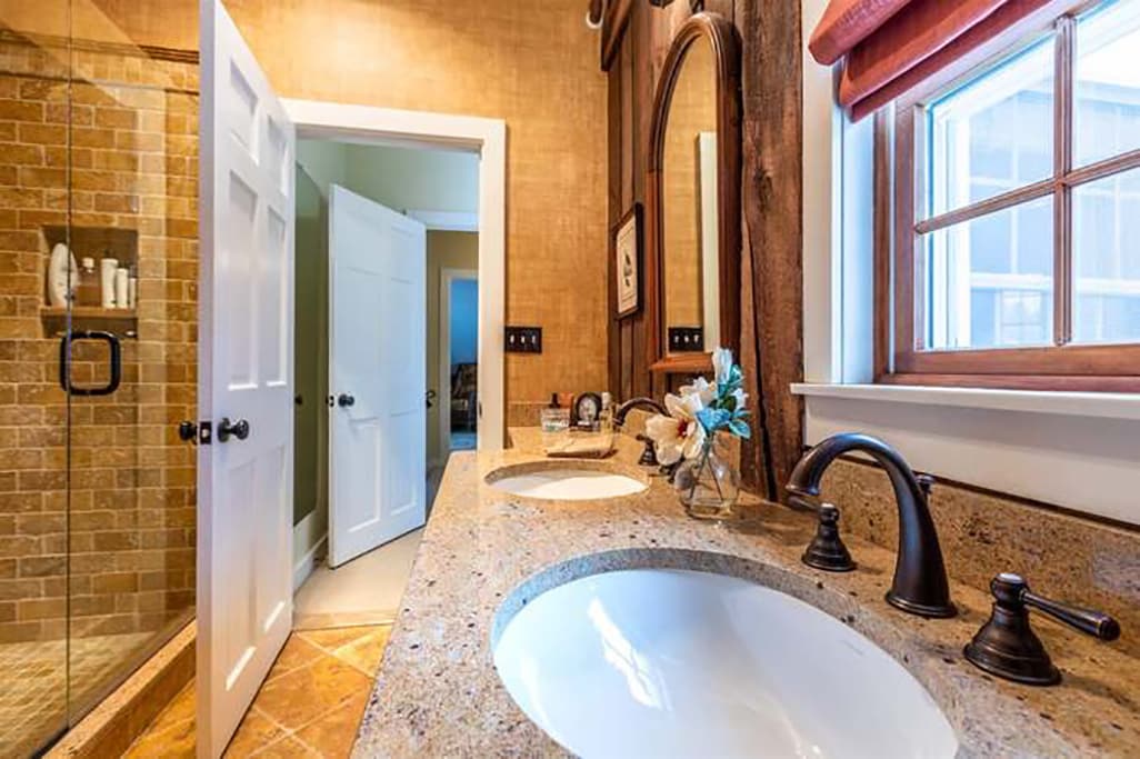 Master Bathroom - 764 Barnumville Rd