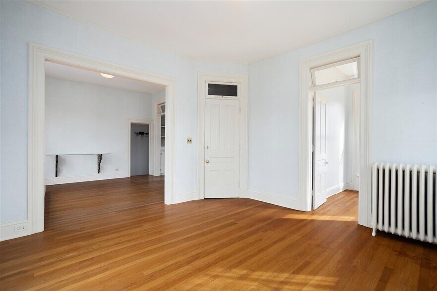 Building Photo - 246 Prospect Ave NE