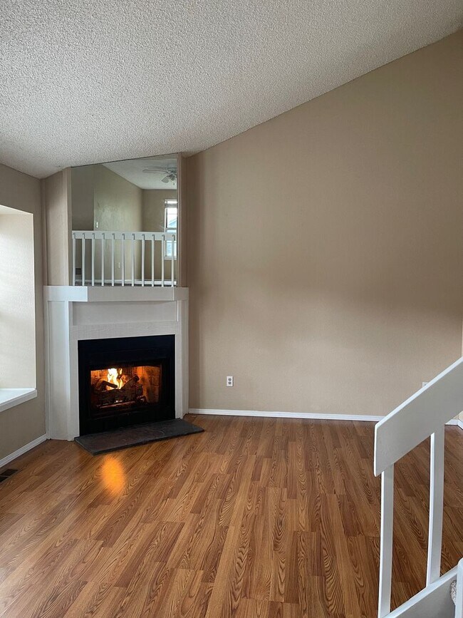 Building Photo - 17497 E Rice Cir
