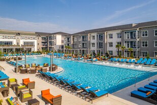 Resort-Style Pool