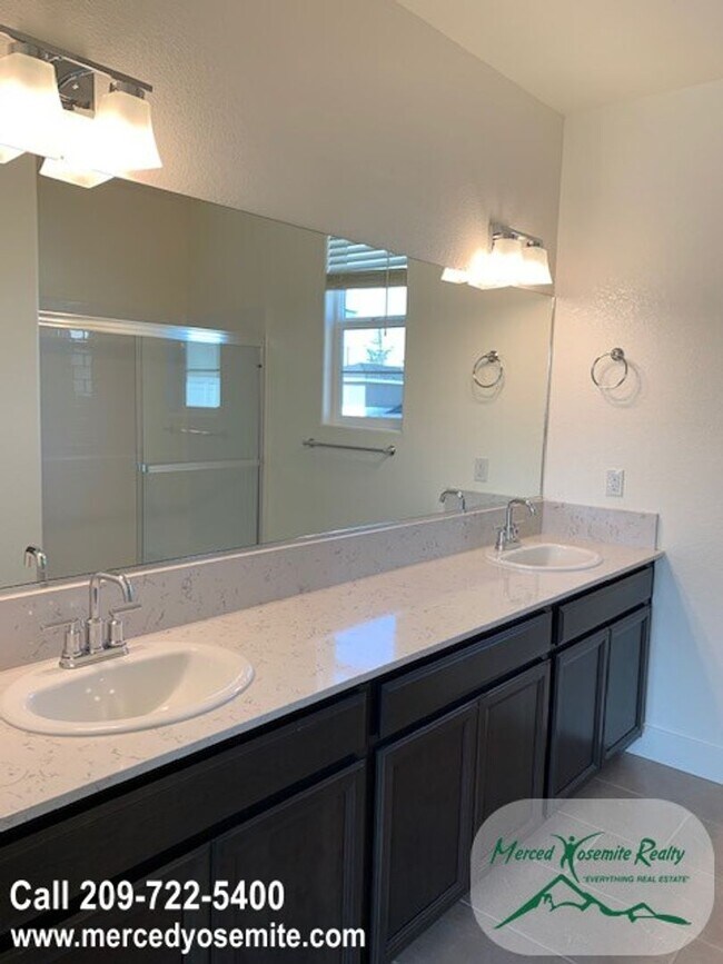 Building Photo - Apply Now to Schedule Viewing.