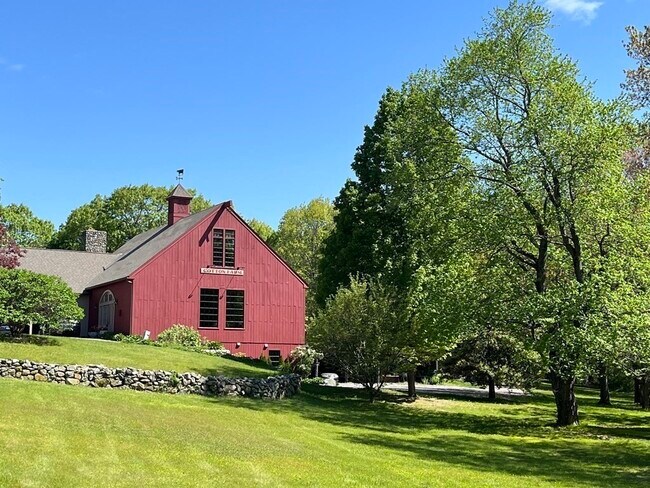 Building Photo - 121 Marrett Rd
