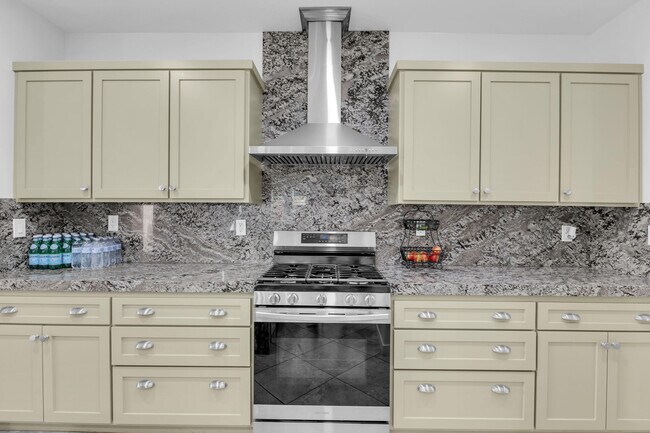 Building Photo - 82540 Lordsburg Dr