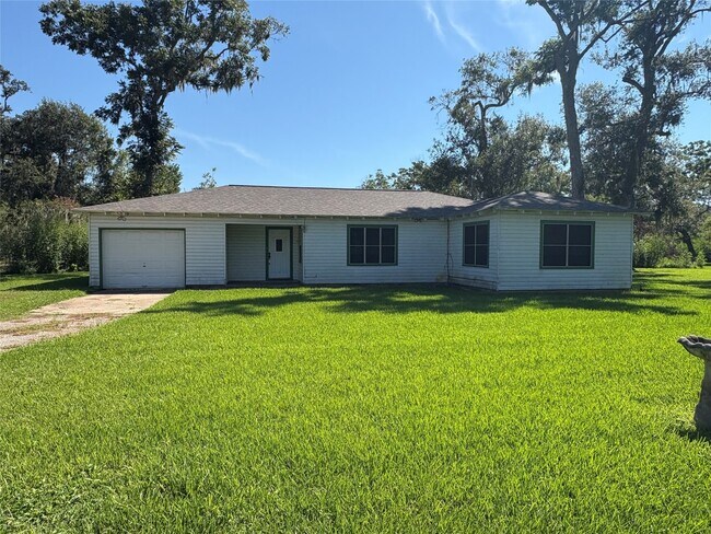 Primary Photo - 3922 County Rd 704