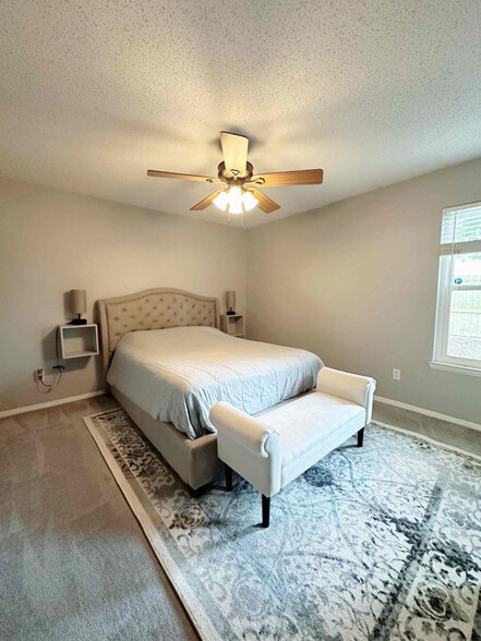 Building Photo - 1307 Petrell Dr