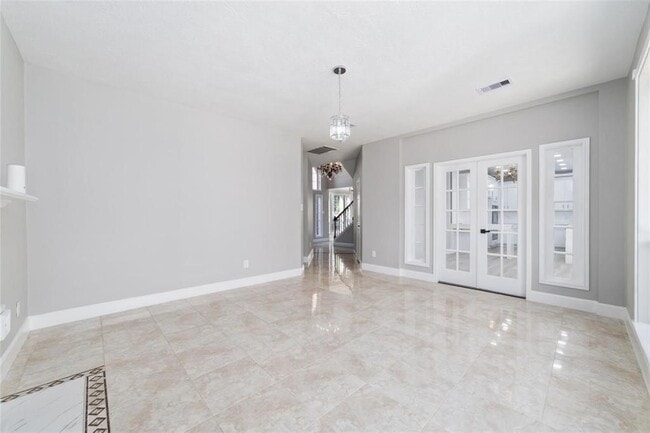 Building Photo - 457 Corridor Way