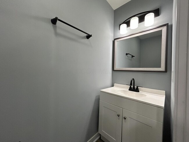 Building Photo - 208 N Guilford Ave