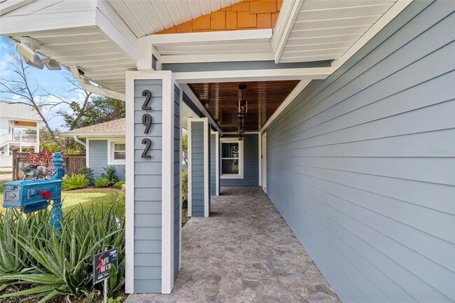 Building Photo - 292 Sunlit Cove Dr NE