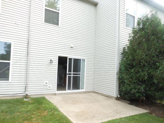 Building Photo - 603 Conservatory Ln