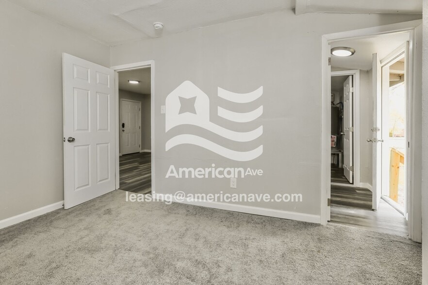 Building Photo - 1615 Madden Rd