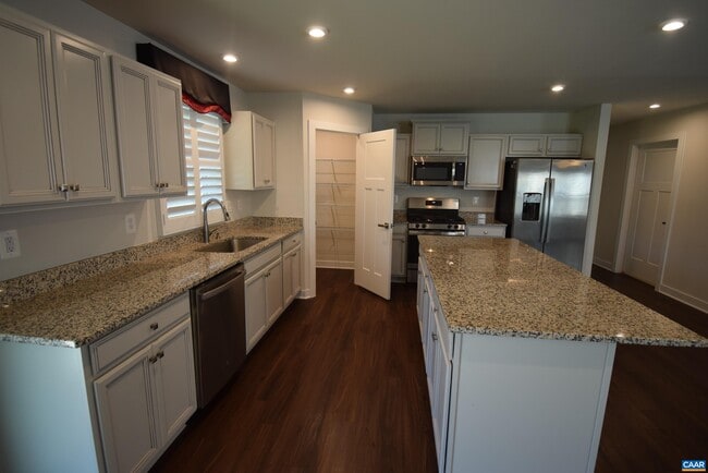 Building Photo - 167 Virginia Ave