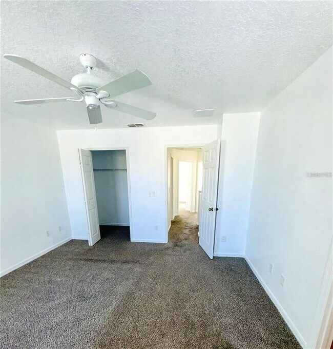 Building Photo - 1106 S Beach Cir