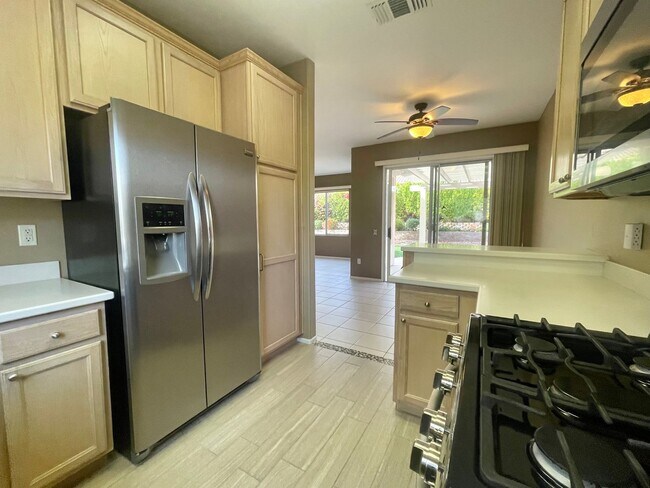 Building Photo - 78294 Bovee Cir