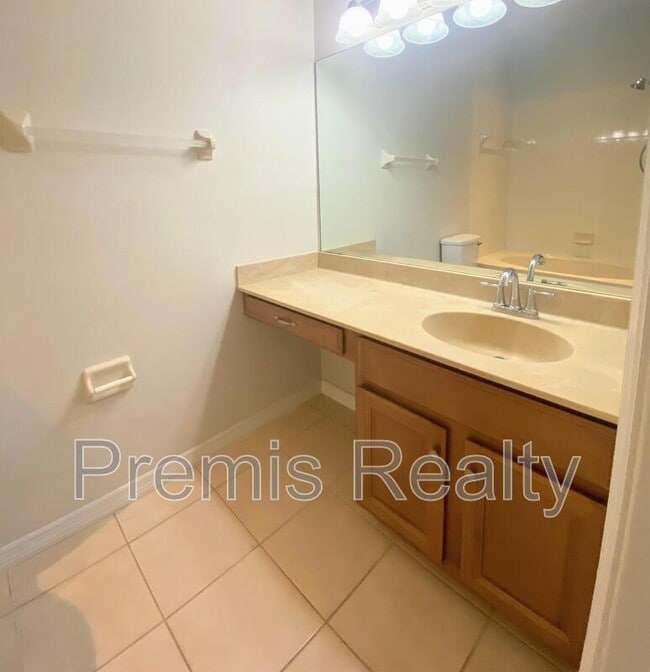 Building Photo - 6561 Black Mangrove Dr