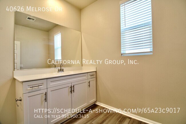 Building Photo - 40626 Melrose Dr